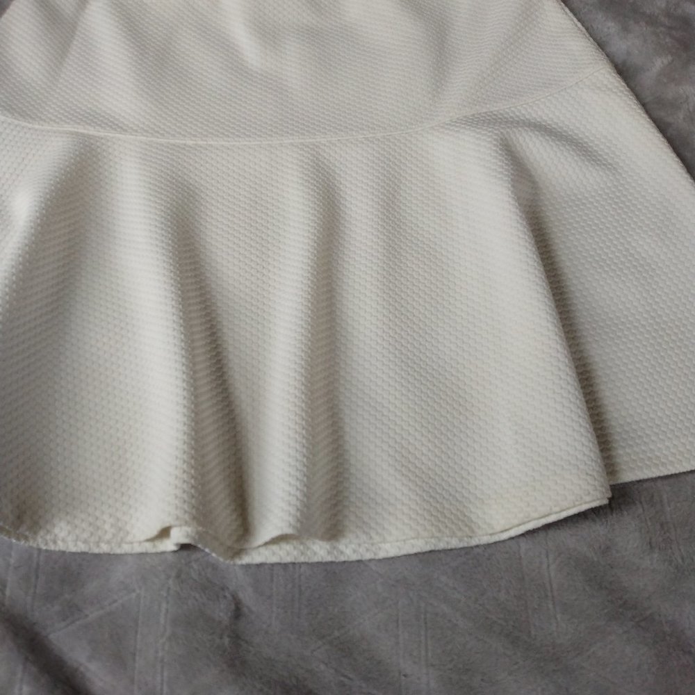 Banana Republic cream  circle skirt